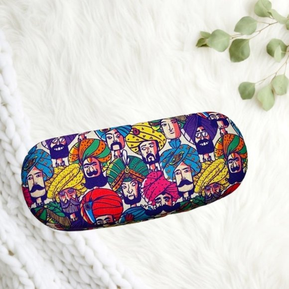 Chumbak Colorfulโ Indian Graphics Glasses Case in Excellent Condition - Picture 2 of 16